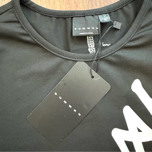 SUMWON for SHEIN fitted short sleeve top, size M, NWT - Picture 3 of 9